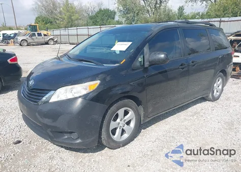 2011 Toyota Sienna Le V6 из США, поврежденный, VIN 5TDKK3DC2BS039875